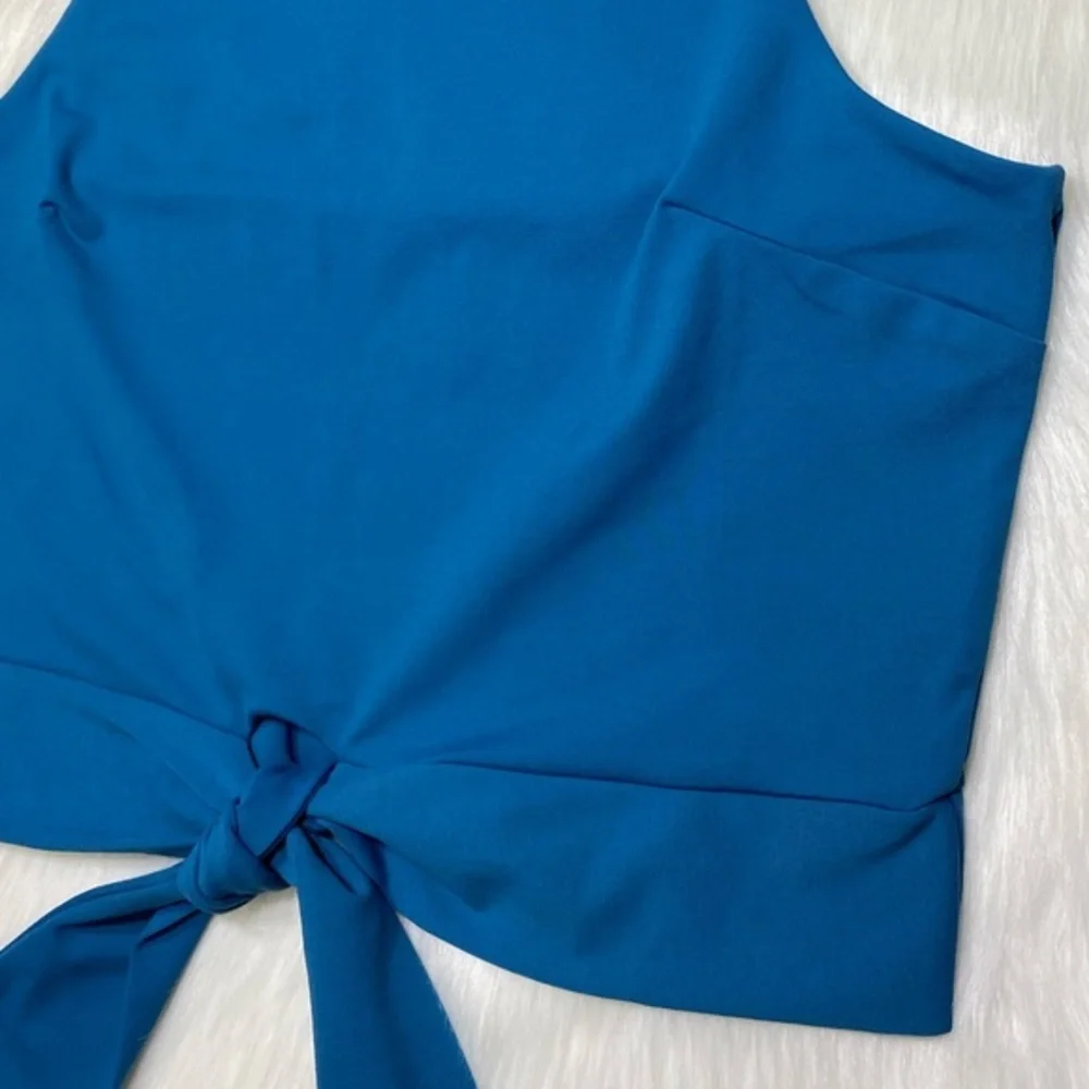 NWT Bebe Front Tie Blouse Cropped Stretch Top Sleeveless Festival Crop Tank Blue - Picture 3 of 9